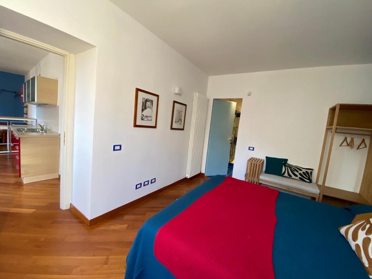 La Porta Azzurra - Casa Vacanze Côme Esterno foto